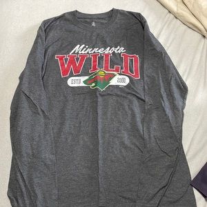 Men’s Minnesota Wild long sleeve t-shirt.